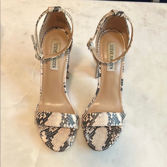 Steve Madden Women's Snakeskin Heels - Picture 7 of 11